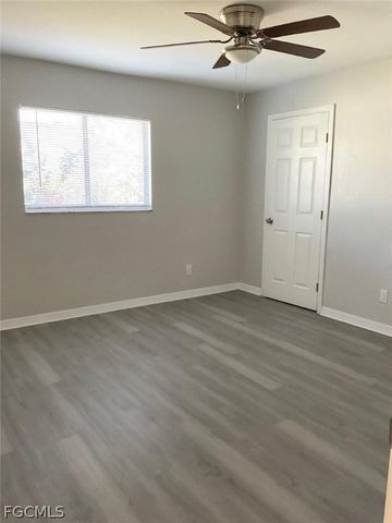 5213 SW 2nd PL, Cape Coral, FL 33914