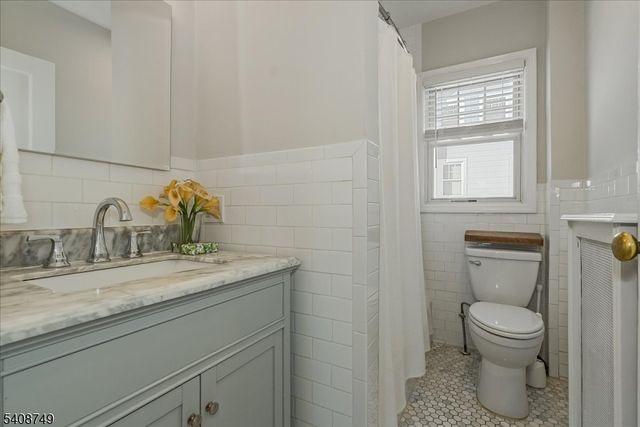 5 Inness Pl, Glen Ridge Boro Twp., NJ 07028