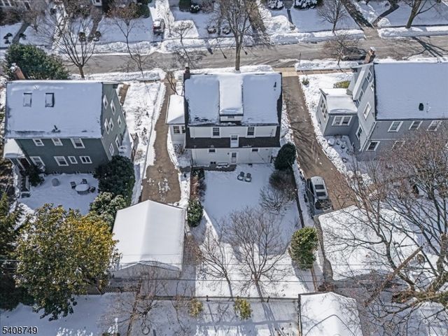 5 Inness Pl, Glen Ridge Boro Twp., NJ 07028