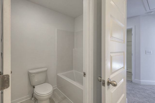 411 Duchess Blvd, Gallatin, TN 37066