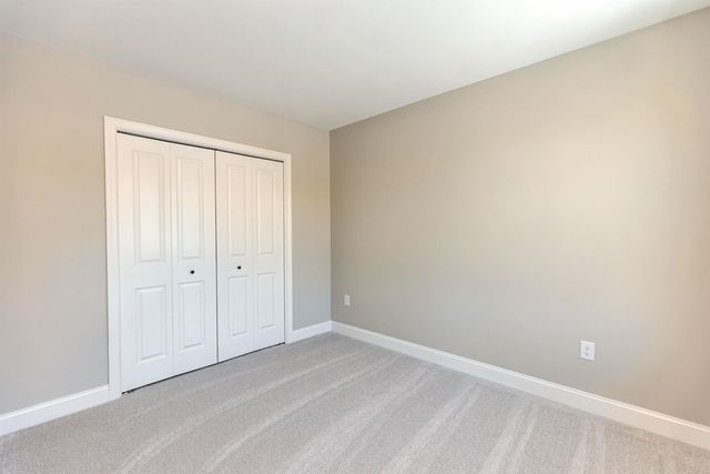 37 Reed Road, Sandown, NH 03873