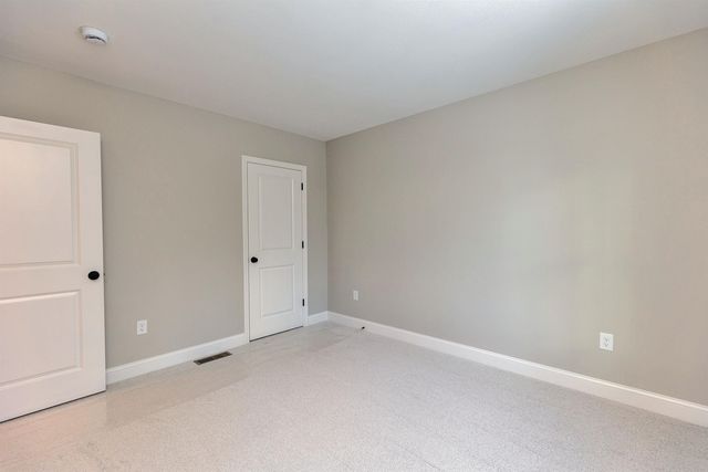 37 Reed Road, Sandown, NH 03873