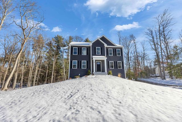37 Reed Road, Sandown, NH 03873