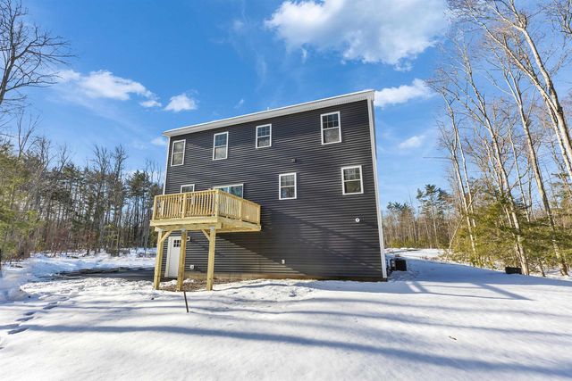 37 Reed Road, Sandown, NH 03873