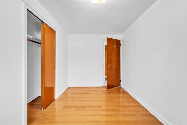 82 Louis Rd, Springfield, MA 01118