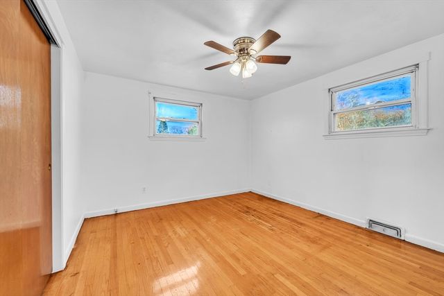 82 Louis Rd, Springfield, MA 01118