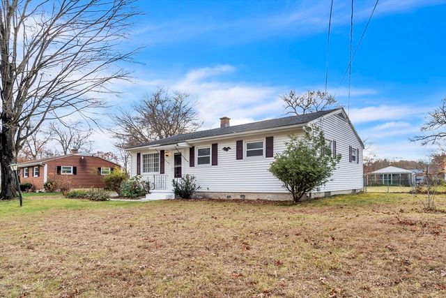 82 Louis Rd, Springfield, MA 01118