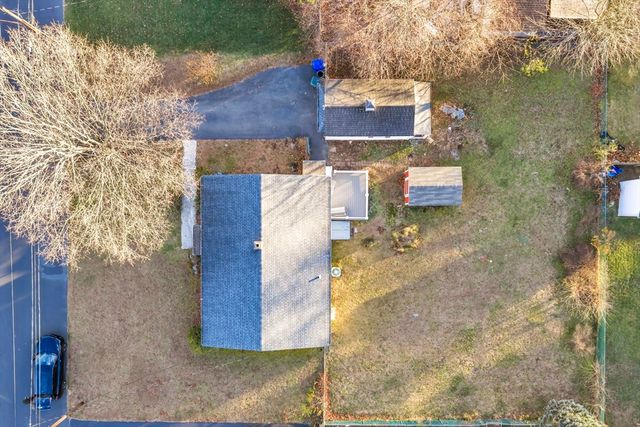 82 Louis Rd, Springfield, MA 01118