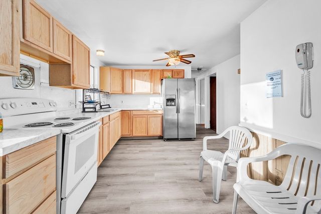 82 Louis Rd, Springfield, MA 01118