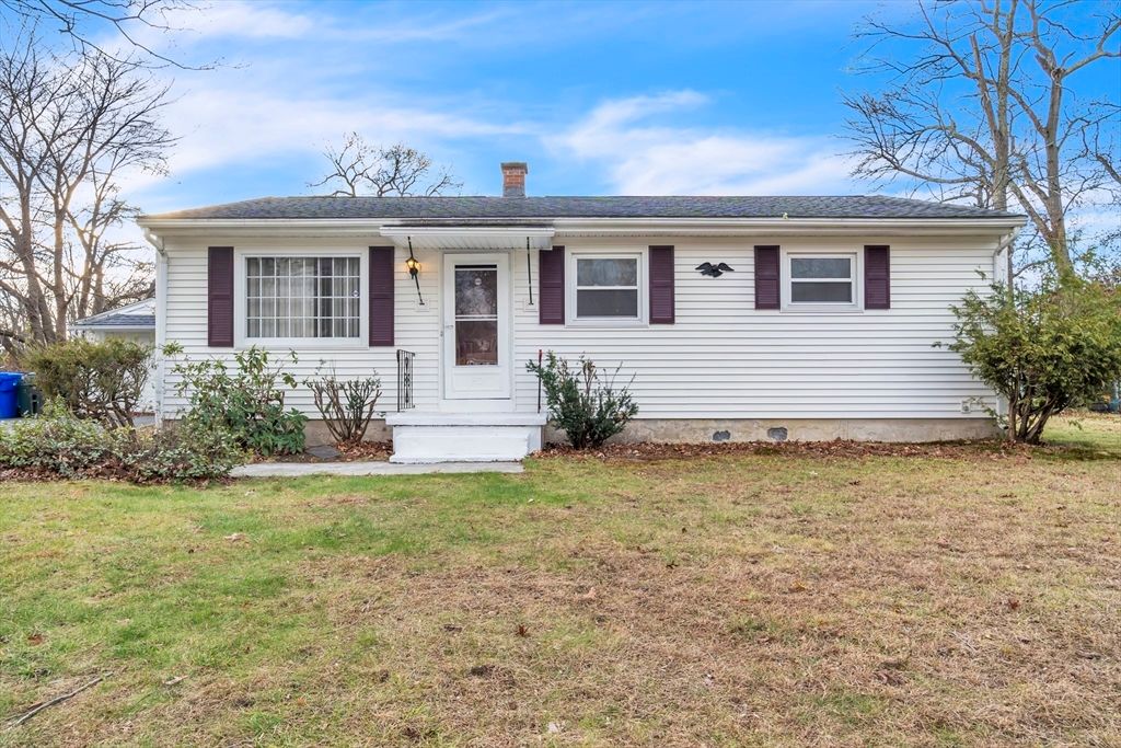 82 Louis Rd, Springfield, MA 01118