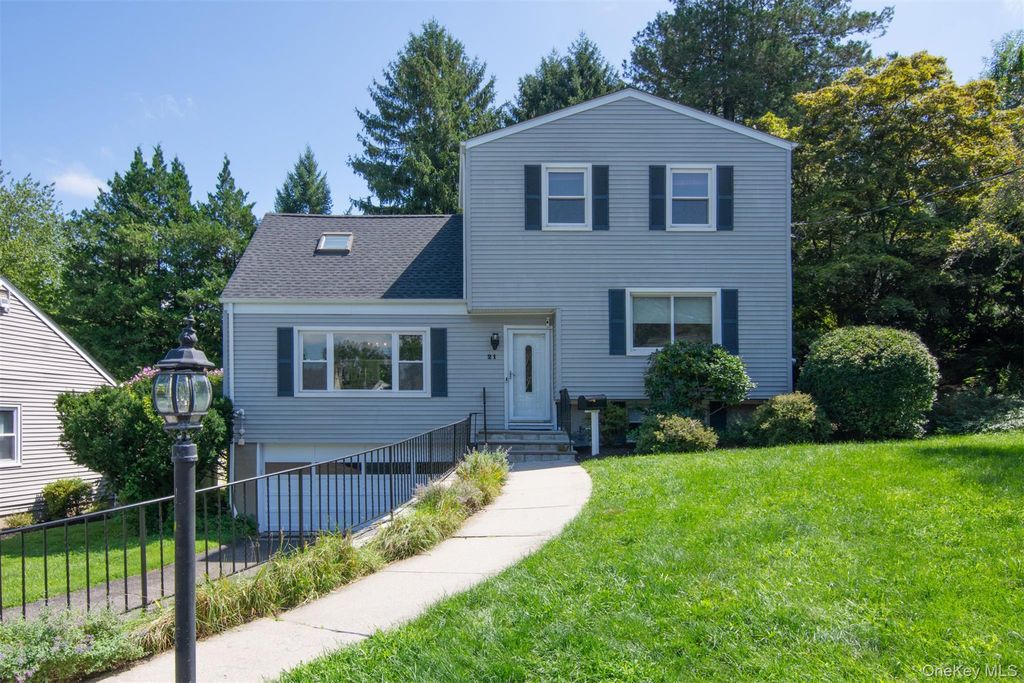 21 Eunice Court, Tarrytown, NY 10591 — exterior