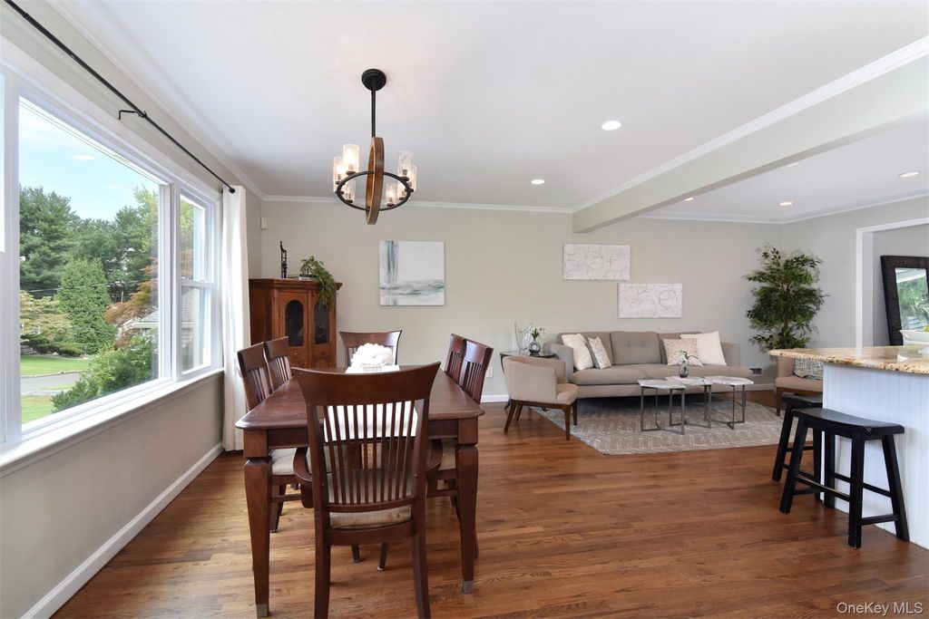 21 Eunice Court, Tarrytown, NY 10591 — photo 3