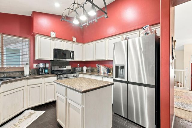 4723 Marsh Hawk, Bakersfield, CA 93312