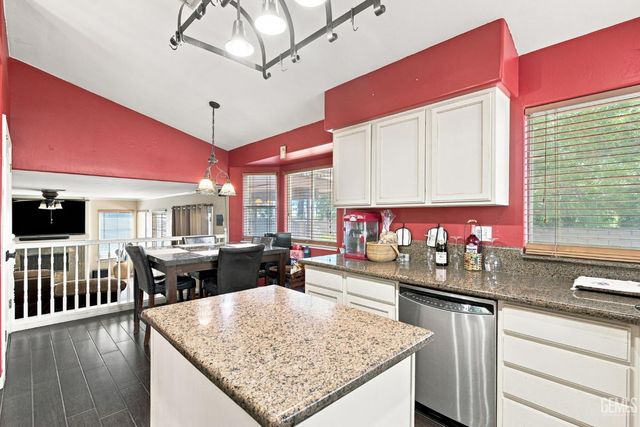 4723 Marsh Hawk, Bakersfield, CA 93312