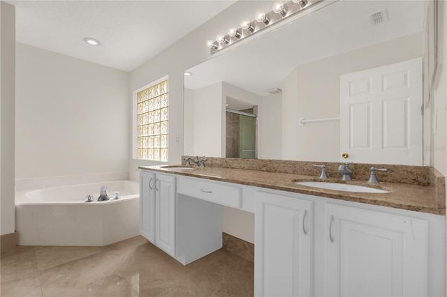 10218 FACET COURT, Orlando, FL 32836