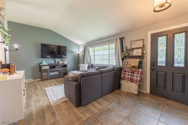 13473 Donald Drive, Brook Park, OH 44142