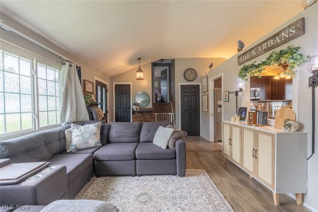 13473 Donald Drive, Brook Park, OH 44142