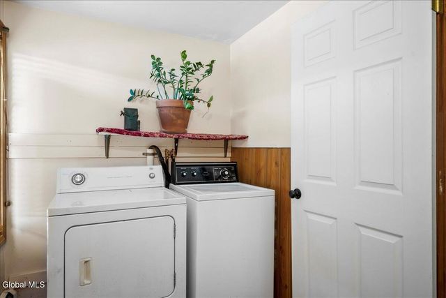 109 Bluebird Road, Moreau, NY 12828