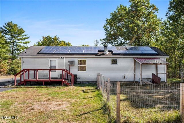 109 Bluebird Road, Moreau, NY 12828