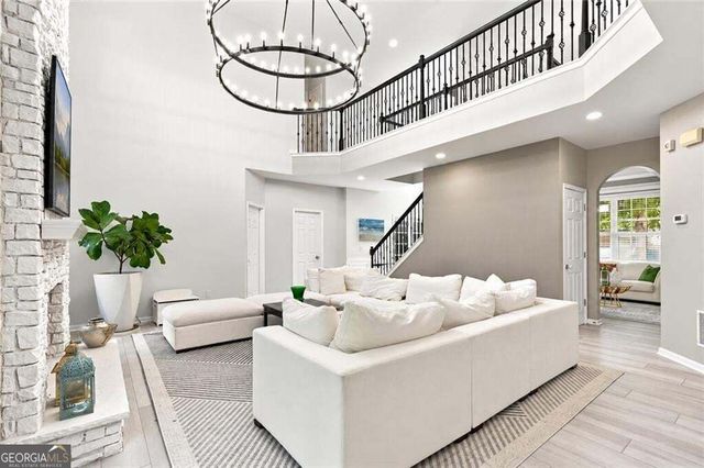 6190 Vista Crossing Way, Cumming, GA 30028