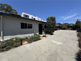 2024 Dawson Avenue, Signal Hill, CA 90755