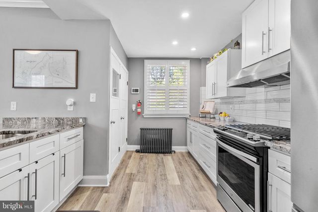 208 HADDON AVE, Collingswood, NJ 08108