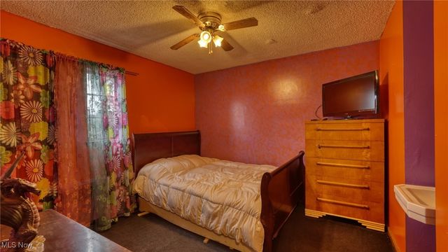 227 S 5th Street, Byesville, OH 43723