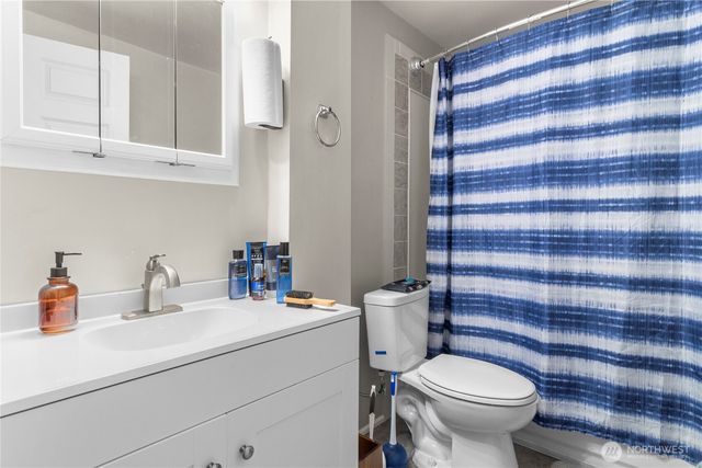 5428 S Cedar St, Tacoma, WA 98409