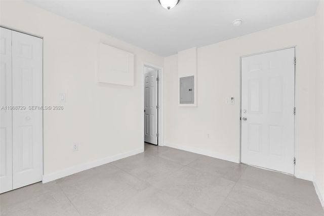 52 NW 47 0, Miami, FL 33127