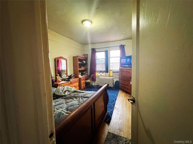 4621 Matilda Avenue, Bronx, NY 10470