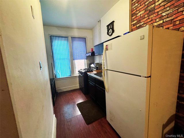 4621 Matilda Avenue, Bronx, NY 10470