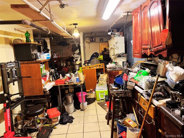 4621 Matilda Avenue, Bronx, NY 10470