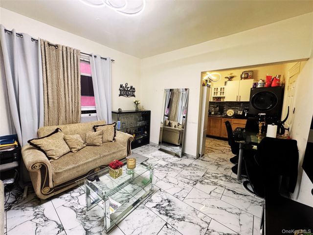 4621 Matilda Avenue, Bronx, NY 10470