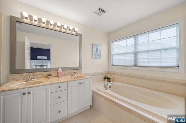 177 Winchester Court 262, Clifton, NJ 07013