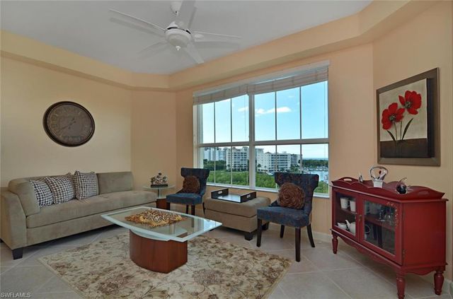 315 Dunes BLVD 505, Naples, FL 34110