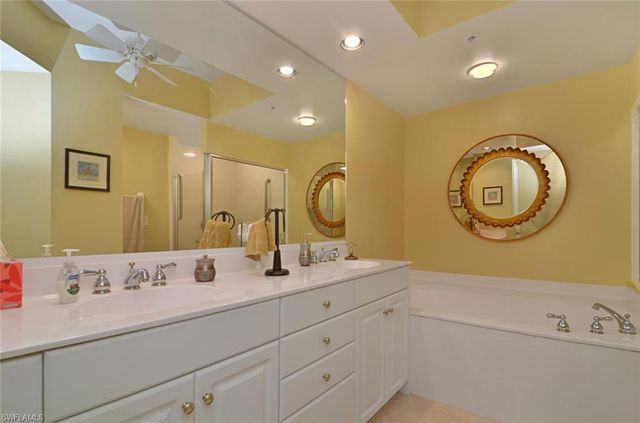 315 Dunes BLVD 505, Naples, FL 34110