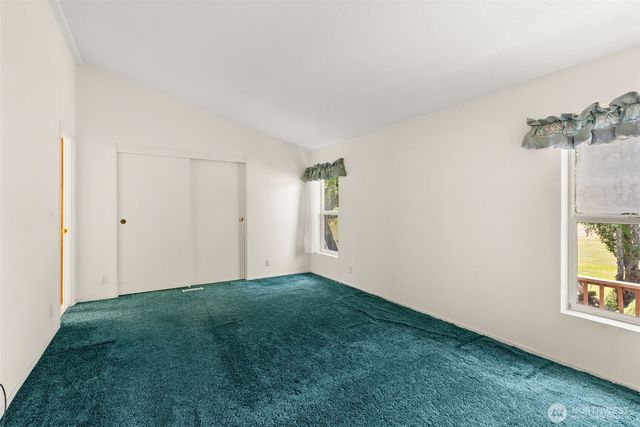 1116 Second Street W, South Bend, WA 98586
