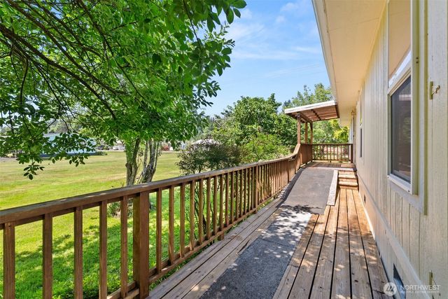 1116 Second Street W, South Bend, WA 98586