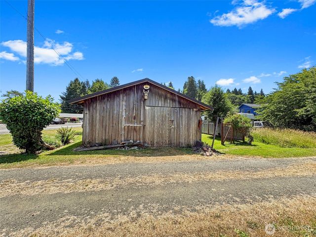 1116 Second Street W, South Bend, WA 98586