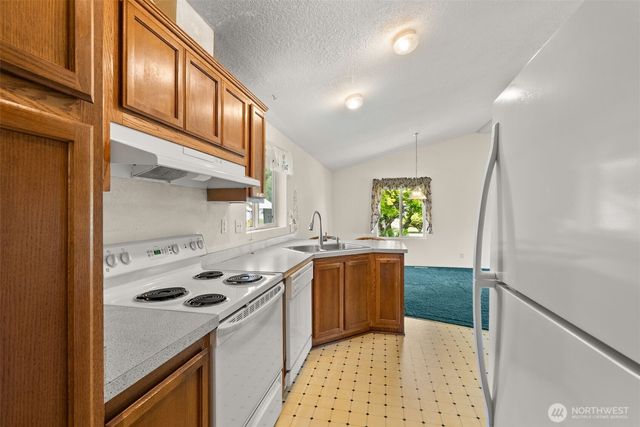 1116 Second Street W, South Bend, WA 98586
