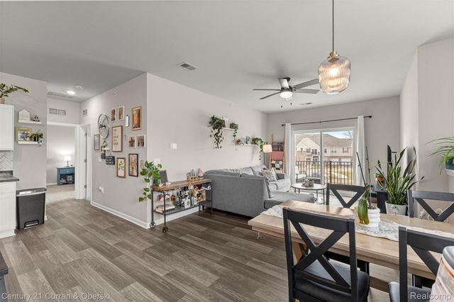 9781 Ridge Run Street 70, Hartland Township, MI 48855