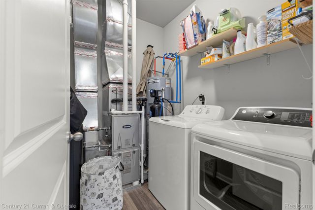 9781 Ridge Run Street 70, Hartland Township, MI 48855