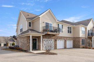 9781 Ridge Run Street 70, Hartland Township, MI 48855