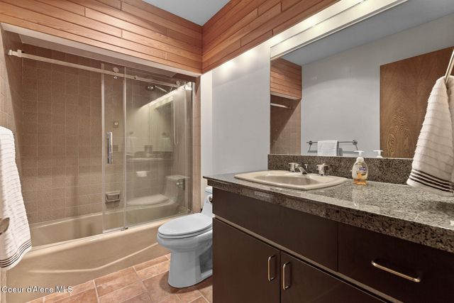 21160 N CIRCLE RD, Rathdrum, ID 83858