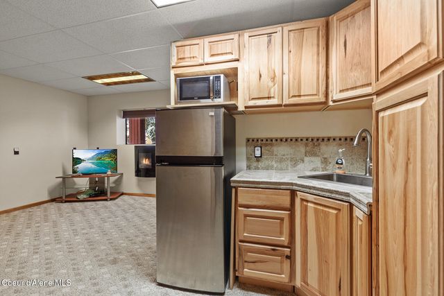 21160 N CIRCLE RD, Rathdrum, ID 83858