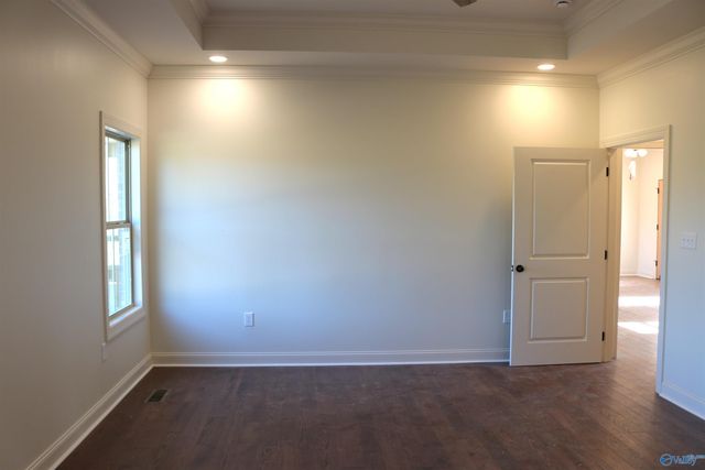 1039 Shoal Creek Road, Arab, AL 35016