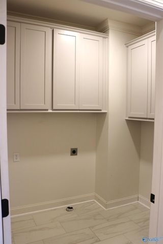 1039 Shoal Creek Road, Arab, AL 35016