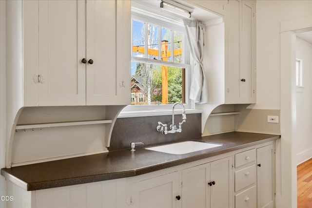 1435 NW Baltimore Avenue, Bend, OR 97703