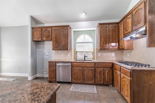 11544 Compton Trail, Fort Worth, TX 76244