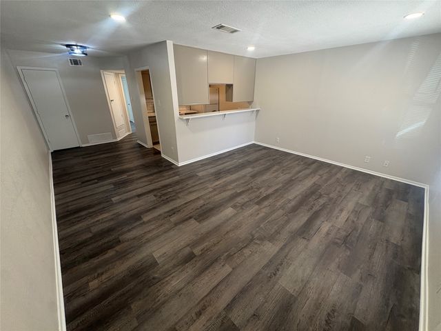 904 N Austin Street, Denton, TX 76201